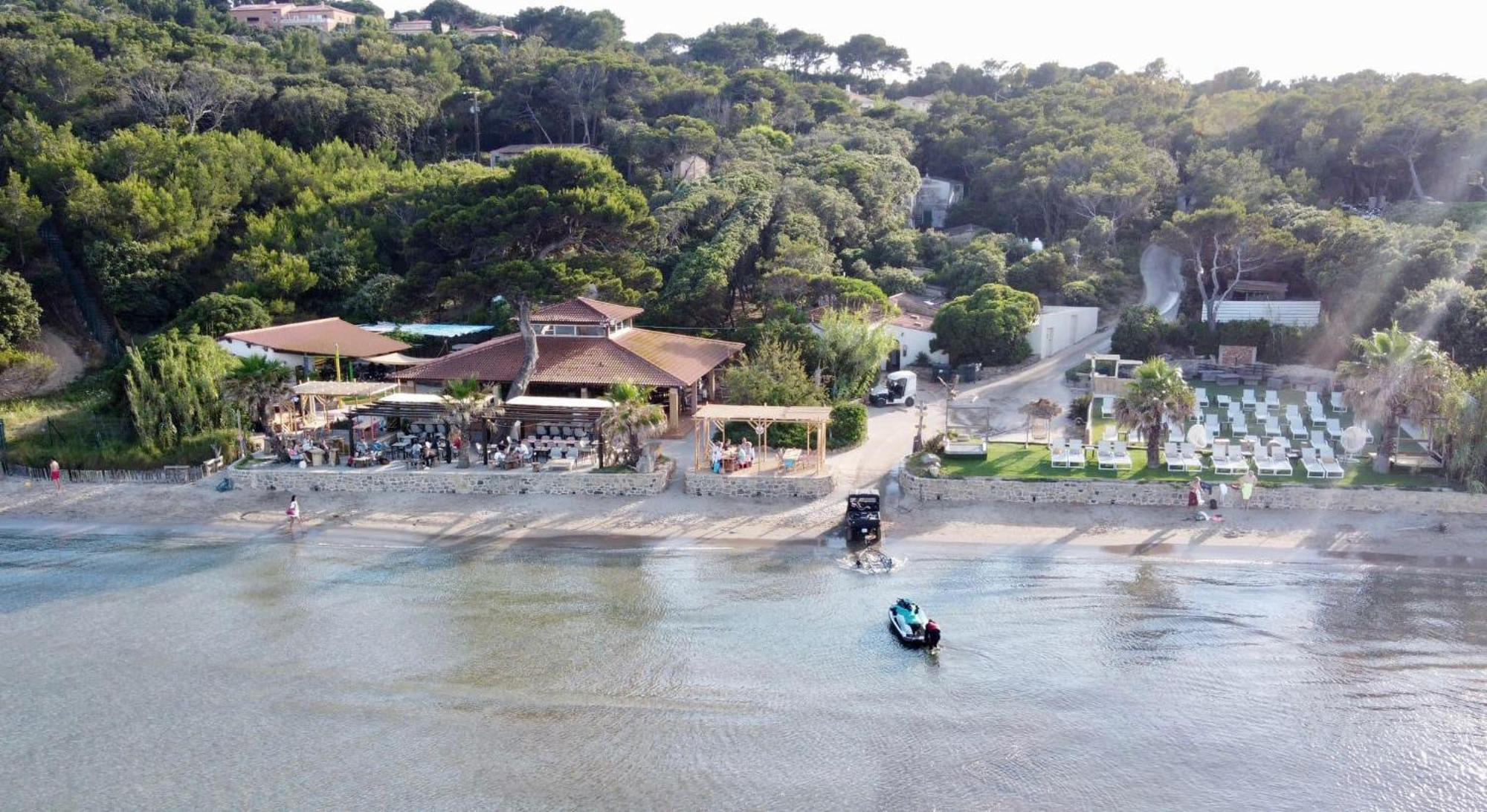 Playa Pachamama Hotel Hyères Eksteriør billede