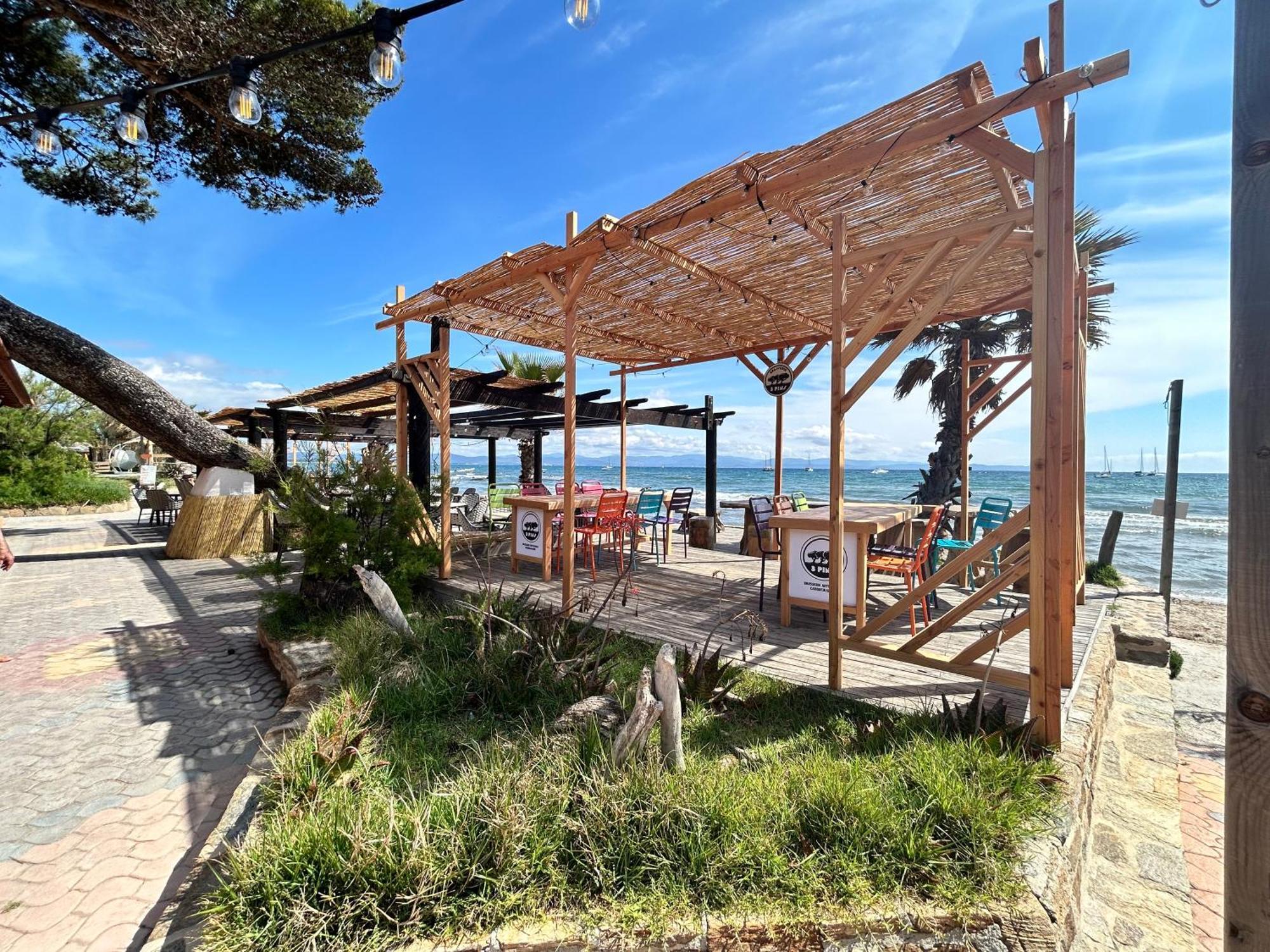 Playa Pachamama Hotel Hyères Eksteriør billede